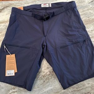NWT $100 Fjallraven HIGH COAST HIKE SHORTS M. 33-34” waist